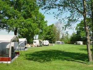 Boerderijcamping Poelhuis in Winterswijk-Meddo, mini-camping in de Achterhoek, Gelderland