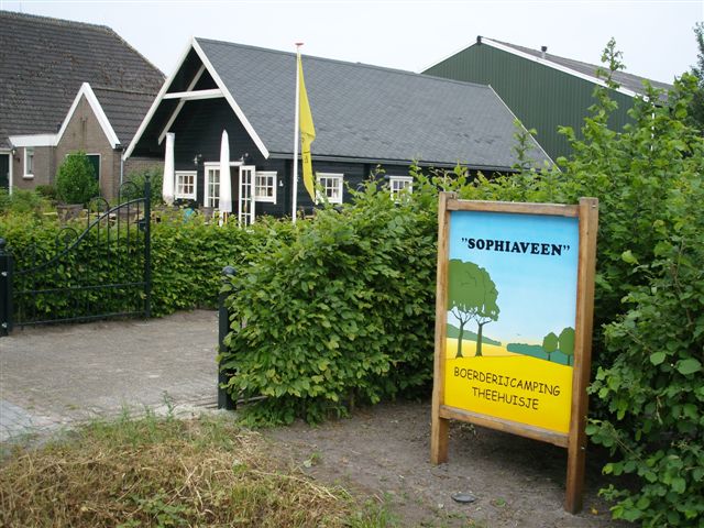 Boerderijcamping/Theehuisje Sophiaveen in Odoornerveen